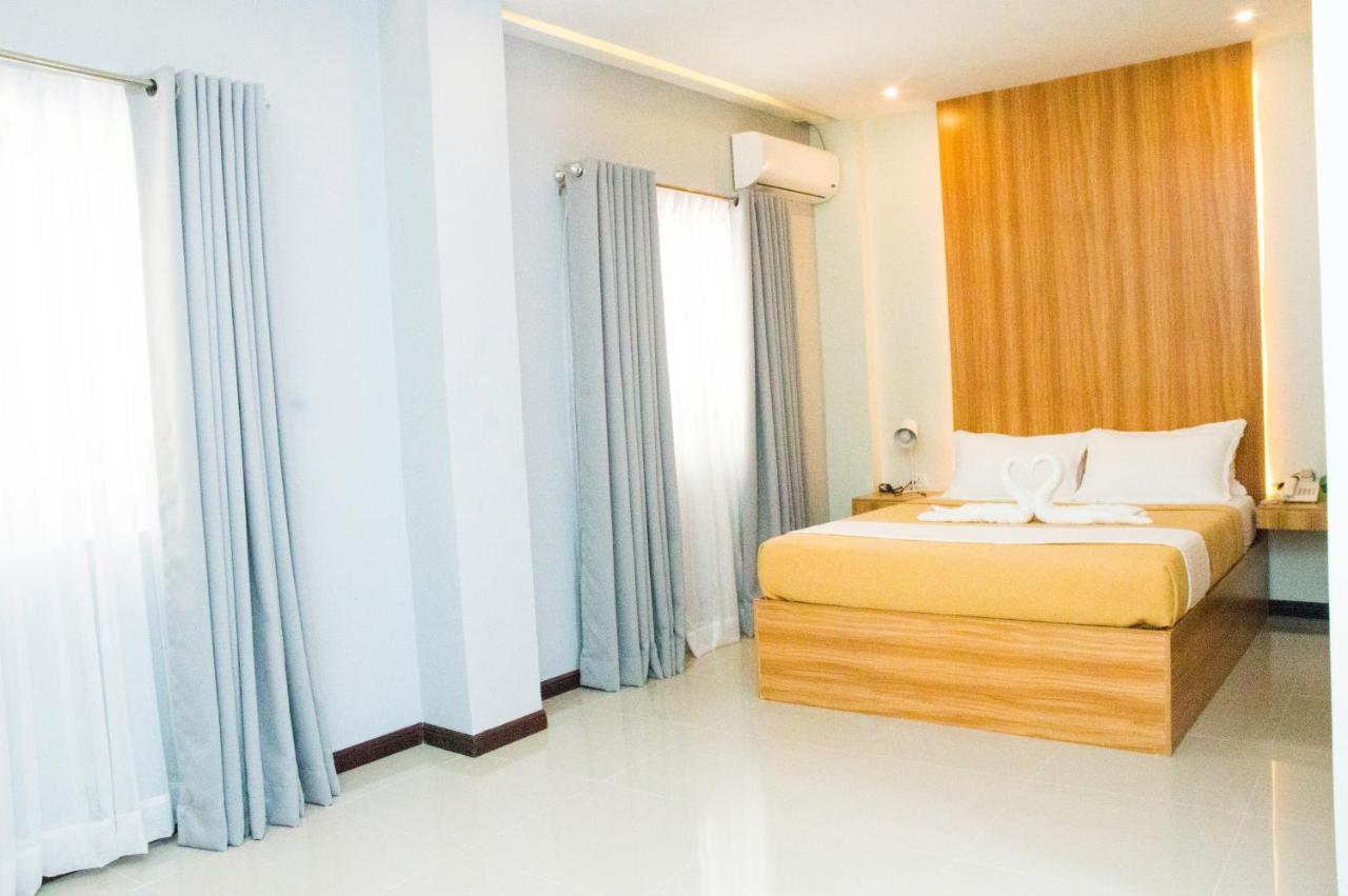 Elti Suites By Bluebookers Анхелес Екстер'єр фото